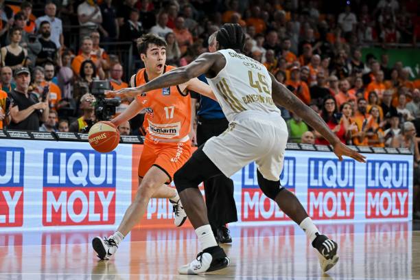 刺重新回到 刺重新回到