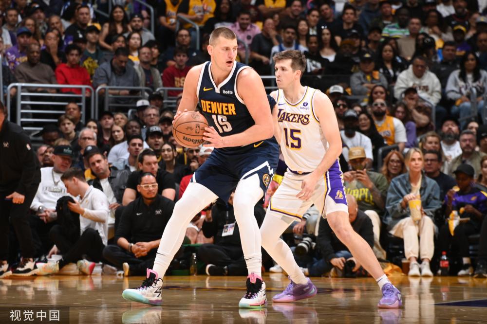 1年某欧洲 1年某欧洲